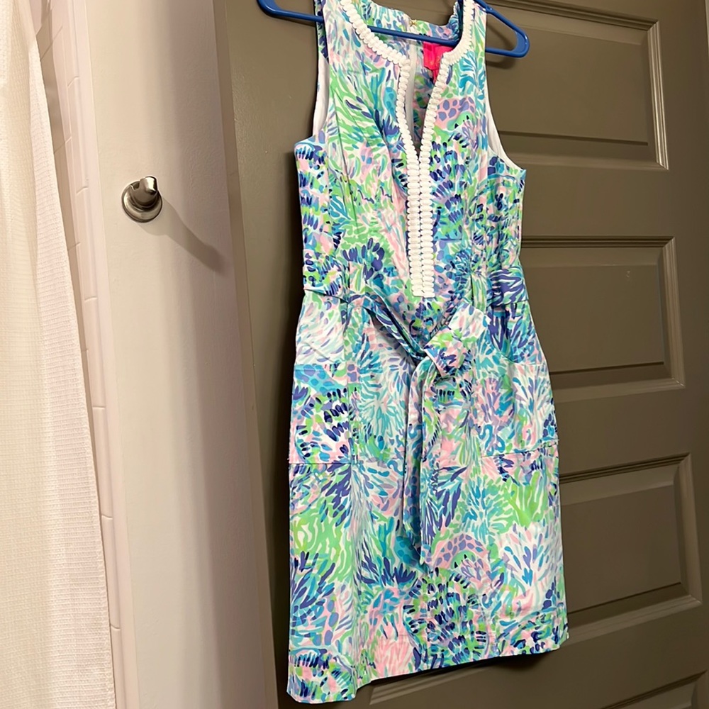 NWT Gulianna stretch shift dress